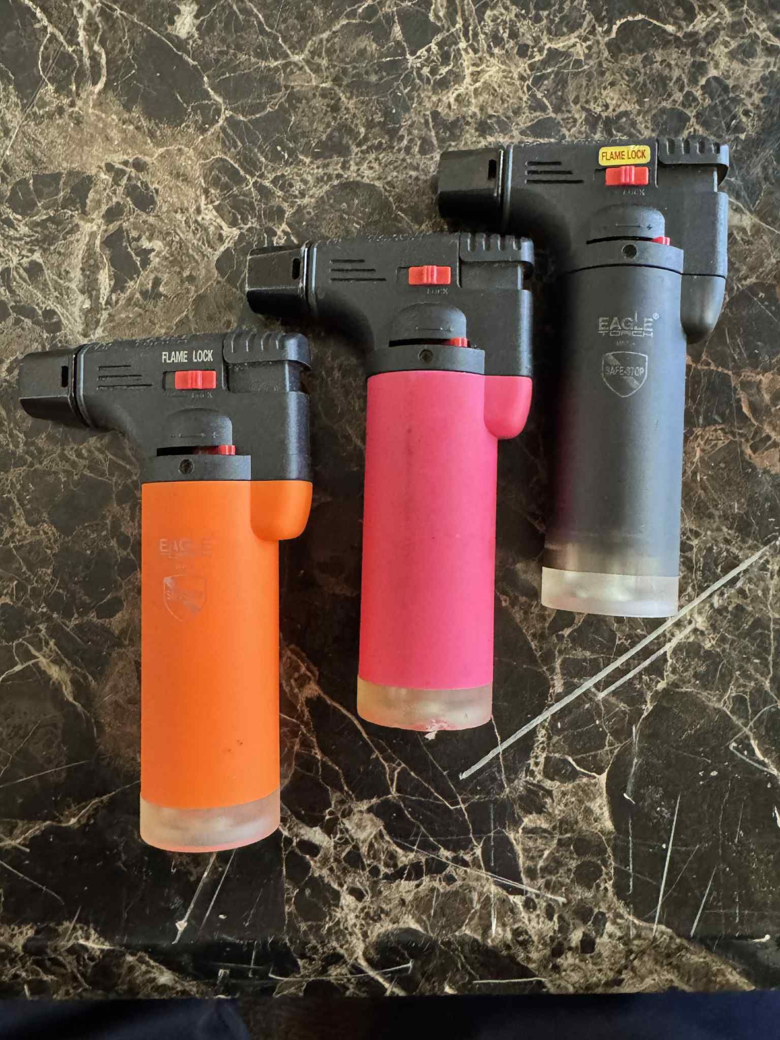 3 Torches
