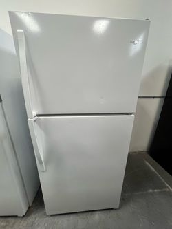 Refrigerator Whirlpool 30”