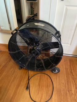 Shop fan
