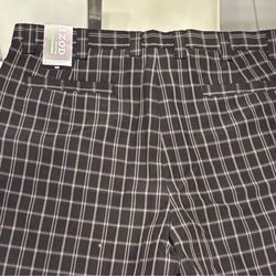IZOD Black White Plaid Casual Shorts Button Pockets Men's Regular 38