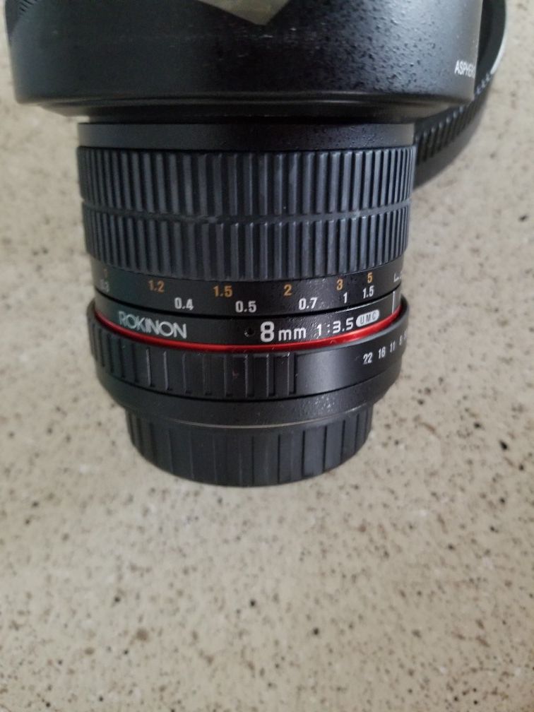Rokinon 8mm f/3.5 UMC Fish eye CS 2 Lens
