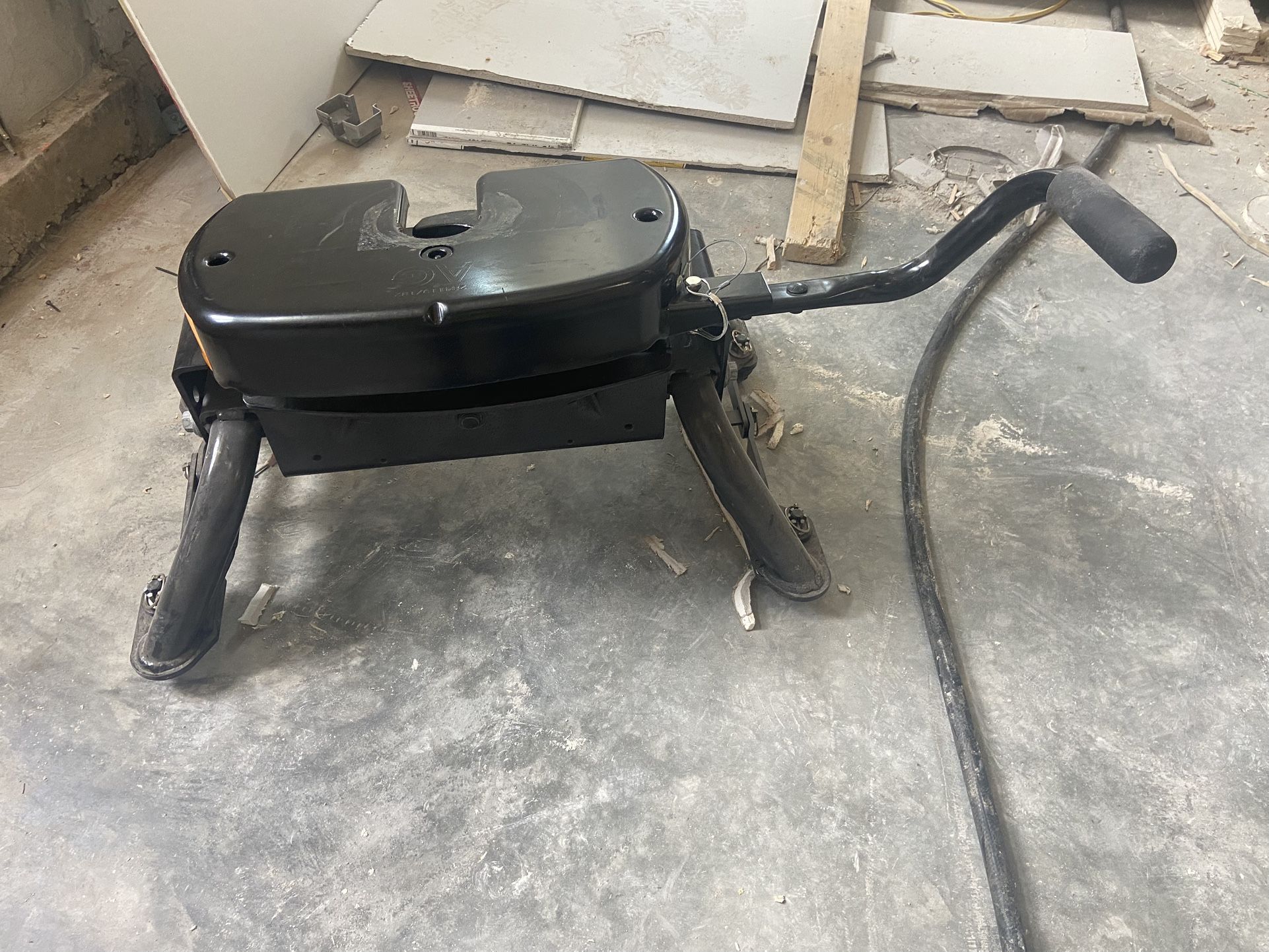 Hitch - Ford 5th Wheel Hitch