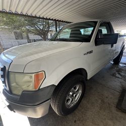 2010 Ford F-150 Xl