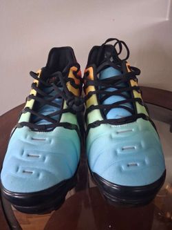 Brand new pair of  Nike vapor max size 12 (meet up only) Worcester Massachusetts