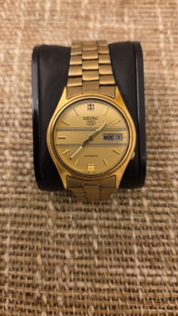 Vintage  Seiko  5 Automatic Goldtone Watch