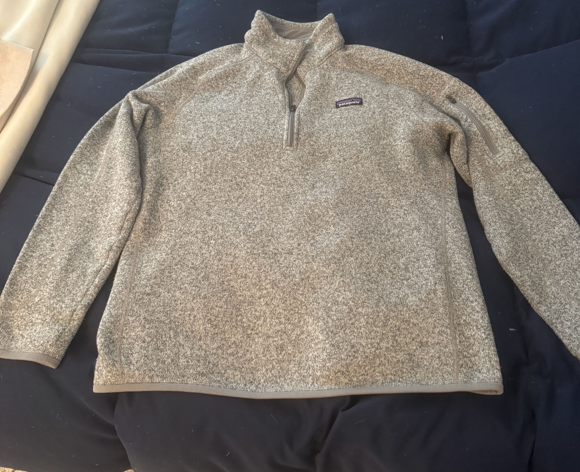 Patagonia quarter zip sweater
