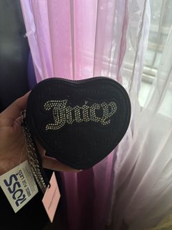 Juicy Couture Heart Shape Wallet Zip