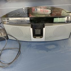 Portable DVD / Radio Stereo