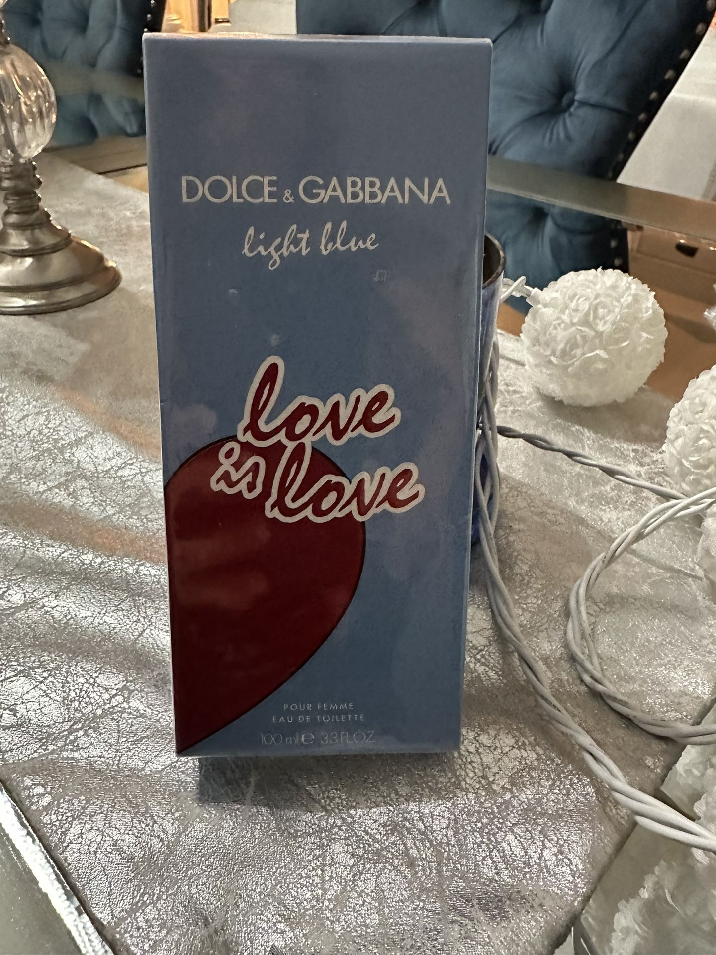 Dolce Gabana Love Is Love