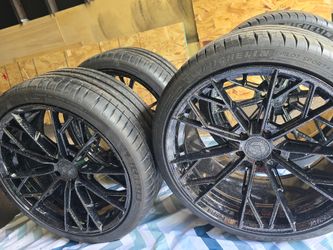 4 Brand new  BMW   20 Ferrara  F-8 / Michelin