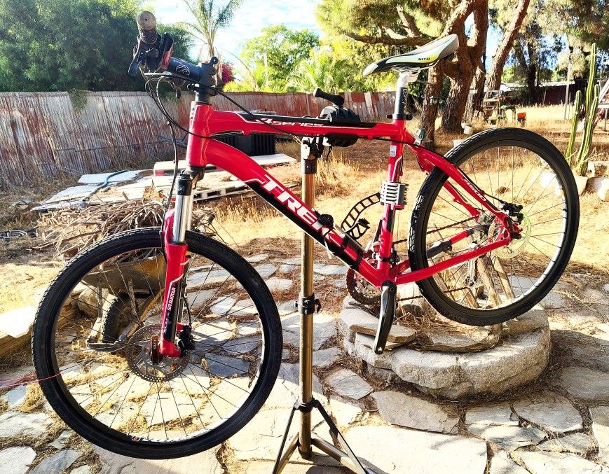 2011 TREK 4500