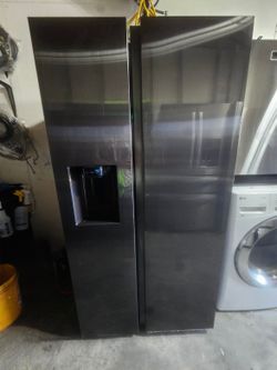 Refrigerator Side By Side Black Stainless