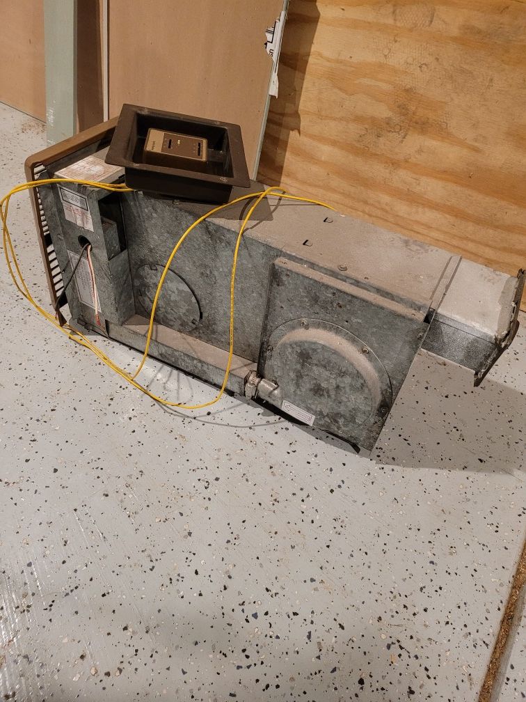 1985 COLEMAN SHENANDOAH POP UP CAMPER FURNACE AND STOVE for Sale in Aurora, IL OfferUp