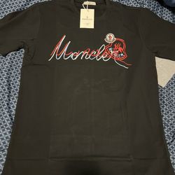MONCLER T SHIRT NEW!! (SIZE 2XL ) 100% Authentic 
