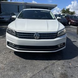 2017 Volkswagen Passat