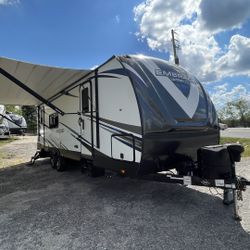 2019  Cruiser Embrace ultra lite 240