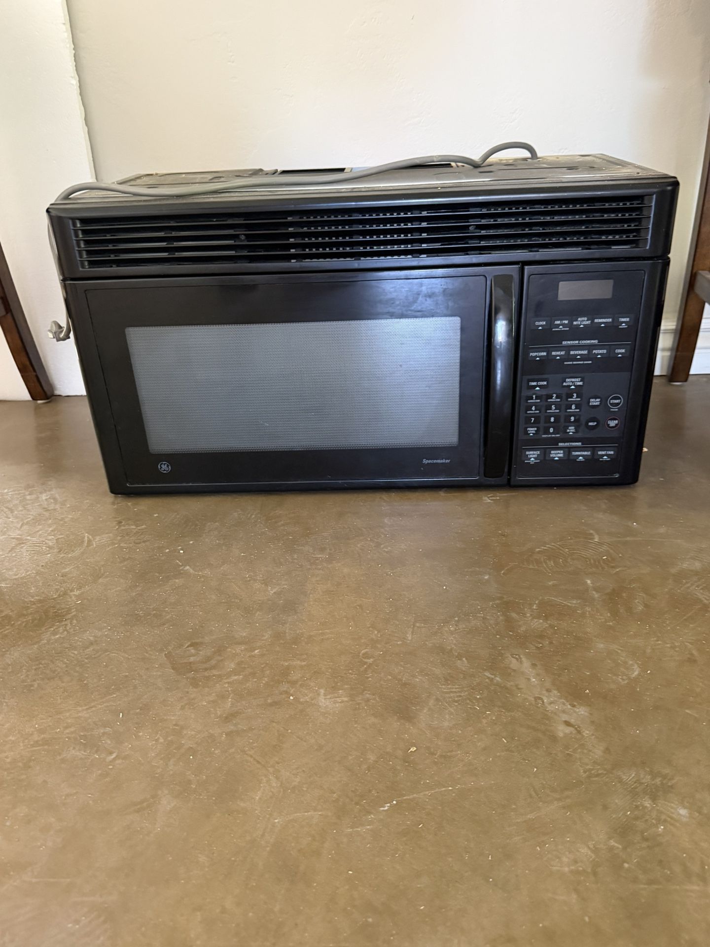 Microwave Wall Mount