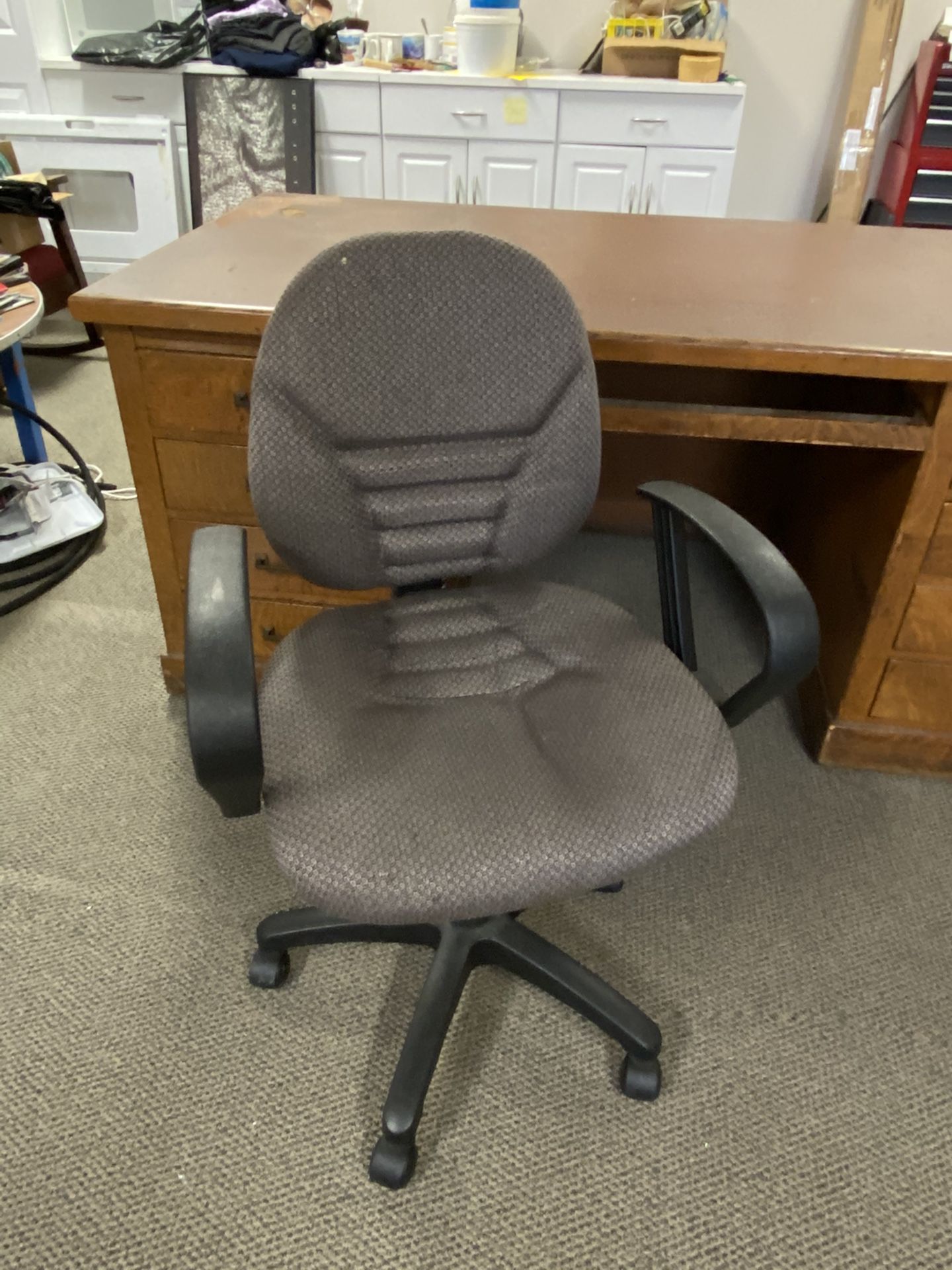 FREE: Desk Chair