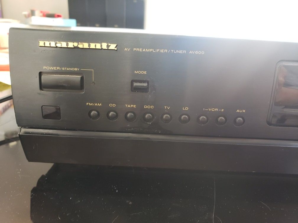 MARANTZ TUNER AV PREAMPLIFIER DOLBY SURROUND SOUND HOME THEATRE THX AV600