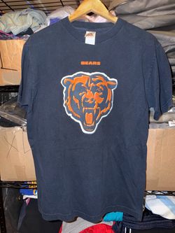 Vintage Chicago Bears Men’s Navy Blue / Orange Graphic Tshirt Size Men’s Medium Y2K