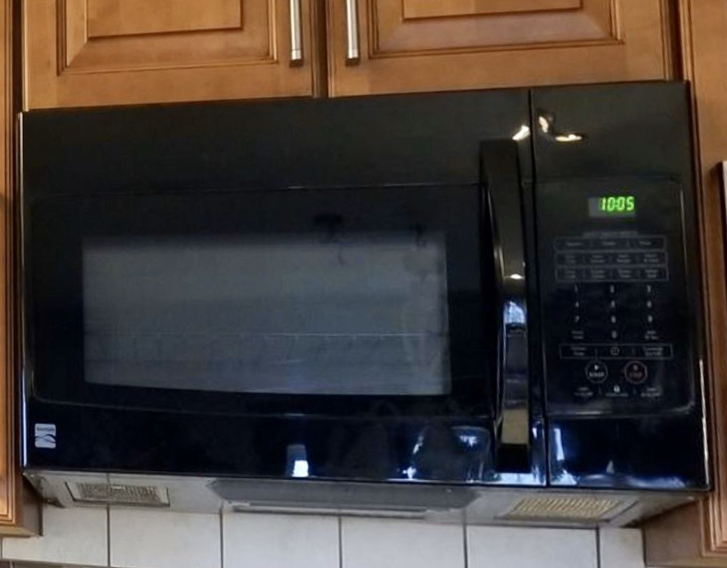 Kentmore black kitchen set, microwave oven and hood