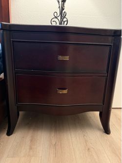 Night stand