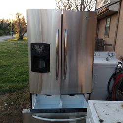 Kenmore Elite Refrigerator Excellent Service 