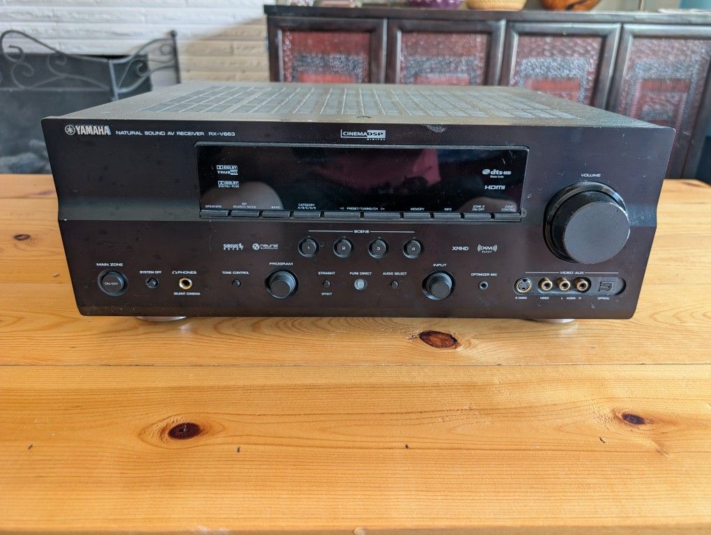 Yamaha Receiver & Speakers