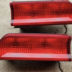 Taillights Challenger 2013