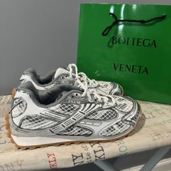 Bo tega Sneakers 
