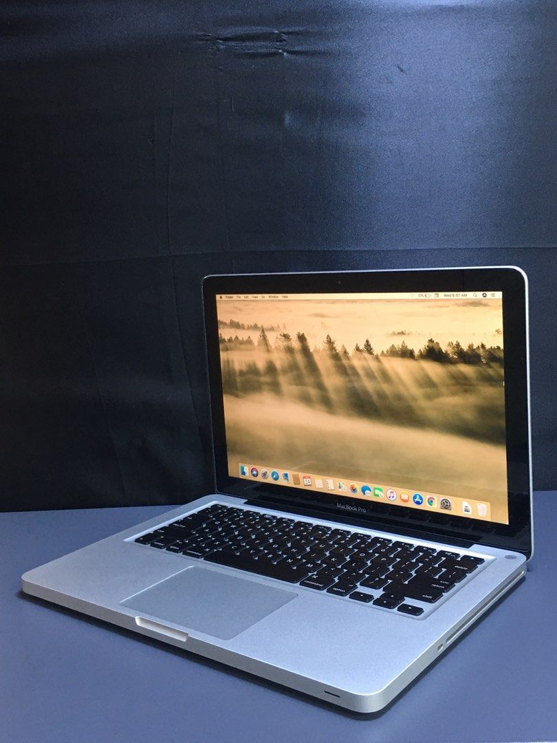 Apple MacBook Pro 13” I5/8GB/256GB SSD $140