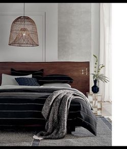 Nassa Woven Bamboo Pendant Light
