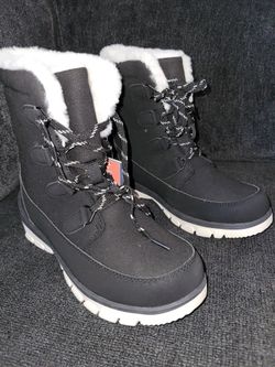 Women Boots Size 8