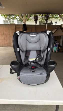 Evenflo revolver car seat