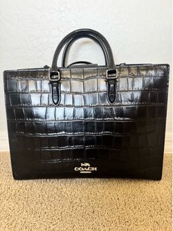Beautiful Like New Black Coach Tote