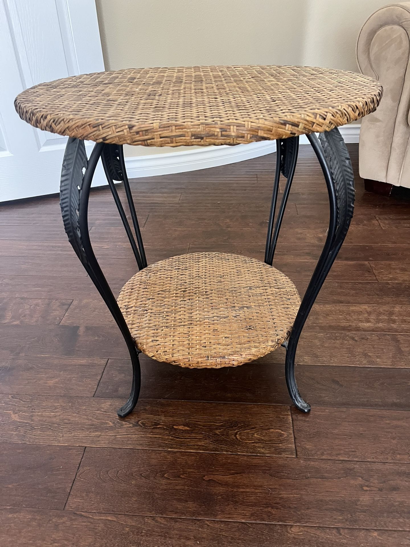 Wicker Table