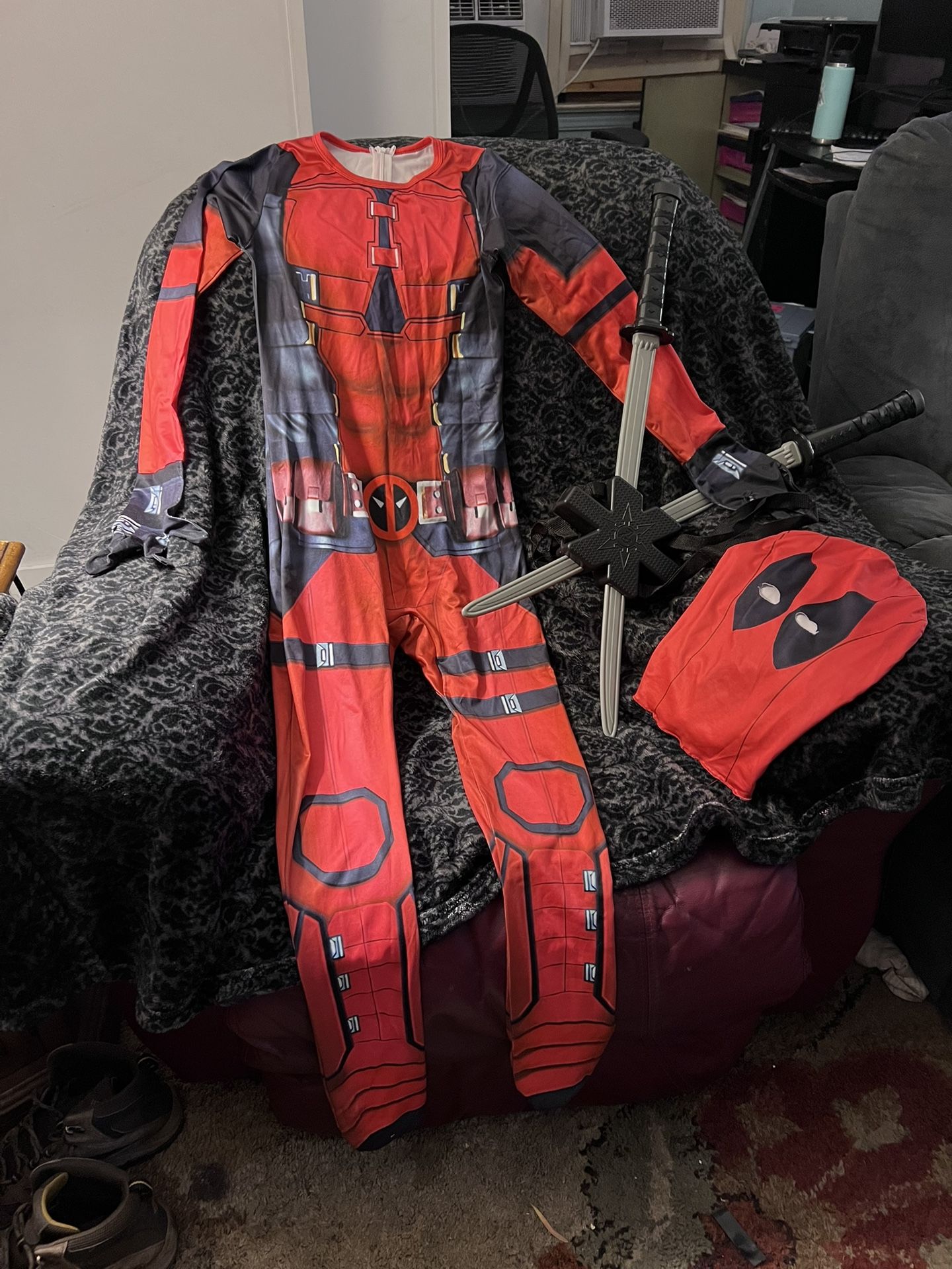 Deadpool Complete Costume
