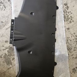 TESLA PARTS LOTS OF TESLA PARTS MODEL 3, Y