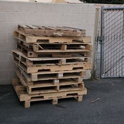 Free Pallets