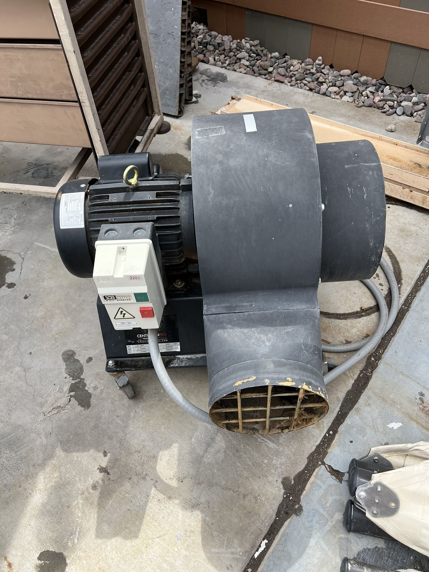 Commercial blower