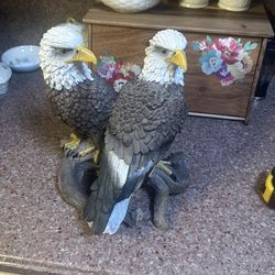 Porcelain bald eagle