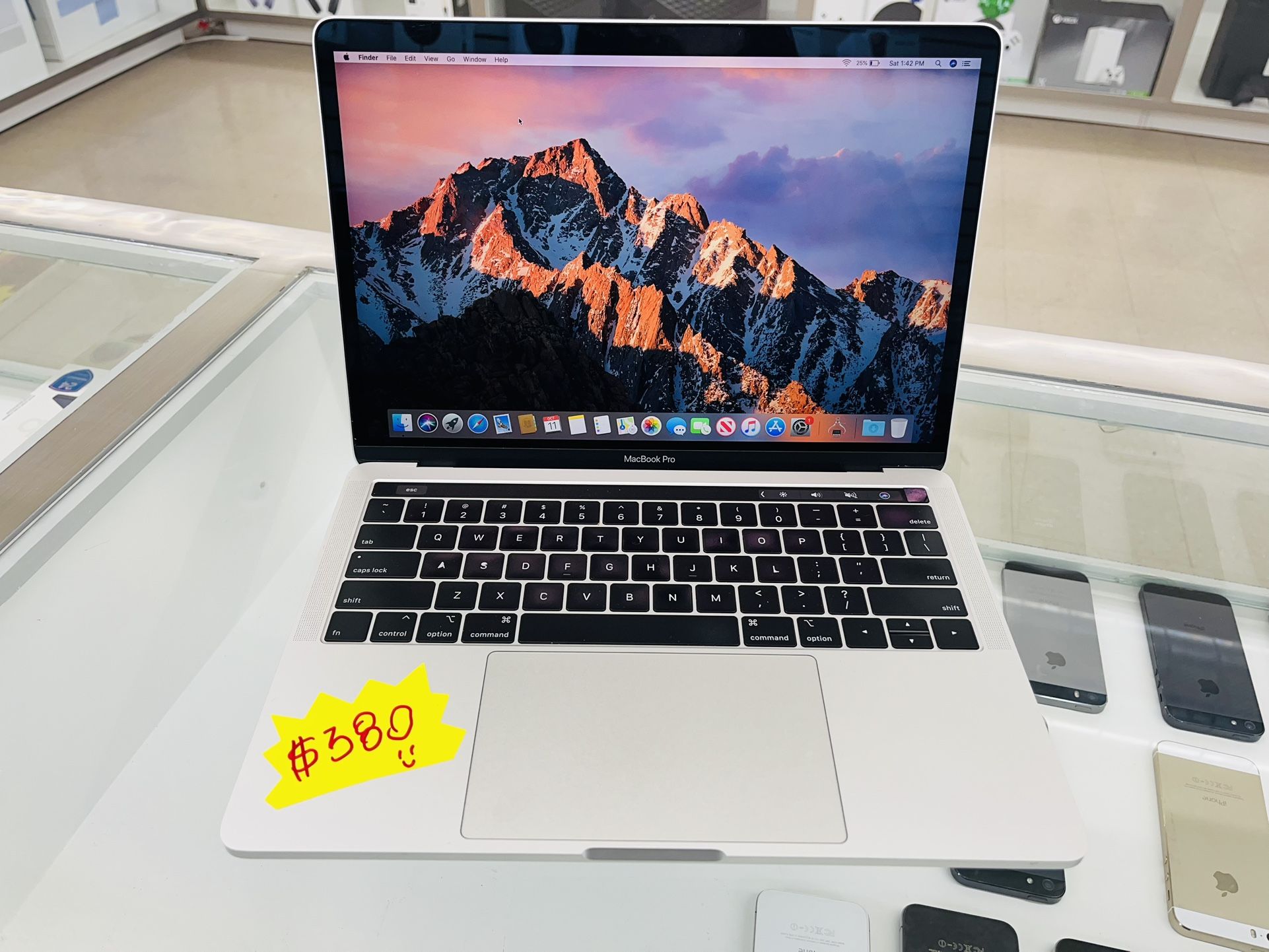 MacBook Pro 2018 16gb Ram 256gb Ssd 