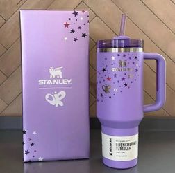 Olivia Rodrigo x Stanley 40oz Quencher – Limited Edition – NEW