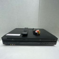 SONY SLV-D380P DVD/ VHS Combo Player & Recorder with Remote and Cables - Tested