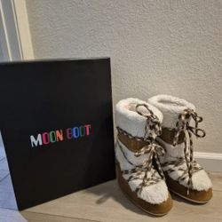 Moon BOOTS icon Sherling Size 7/8 Women's