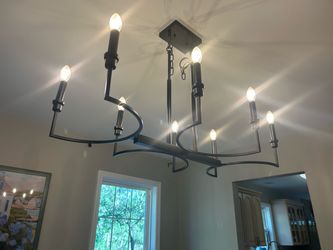 Black Farmhouse Chandelier 💡