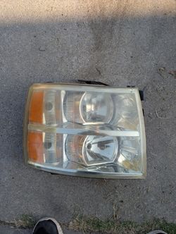 Passenger Headlight 2007 To 2012 Headlight 