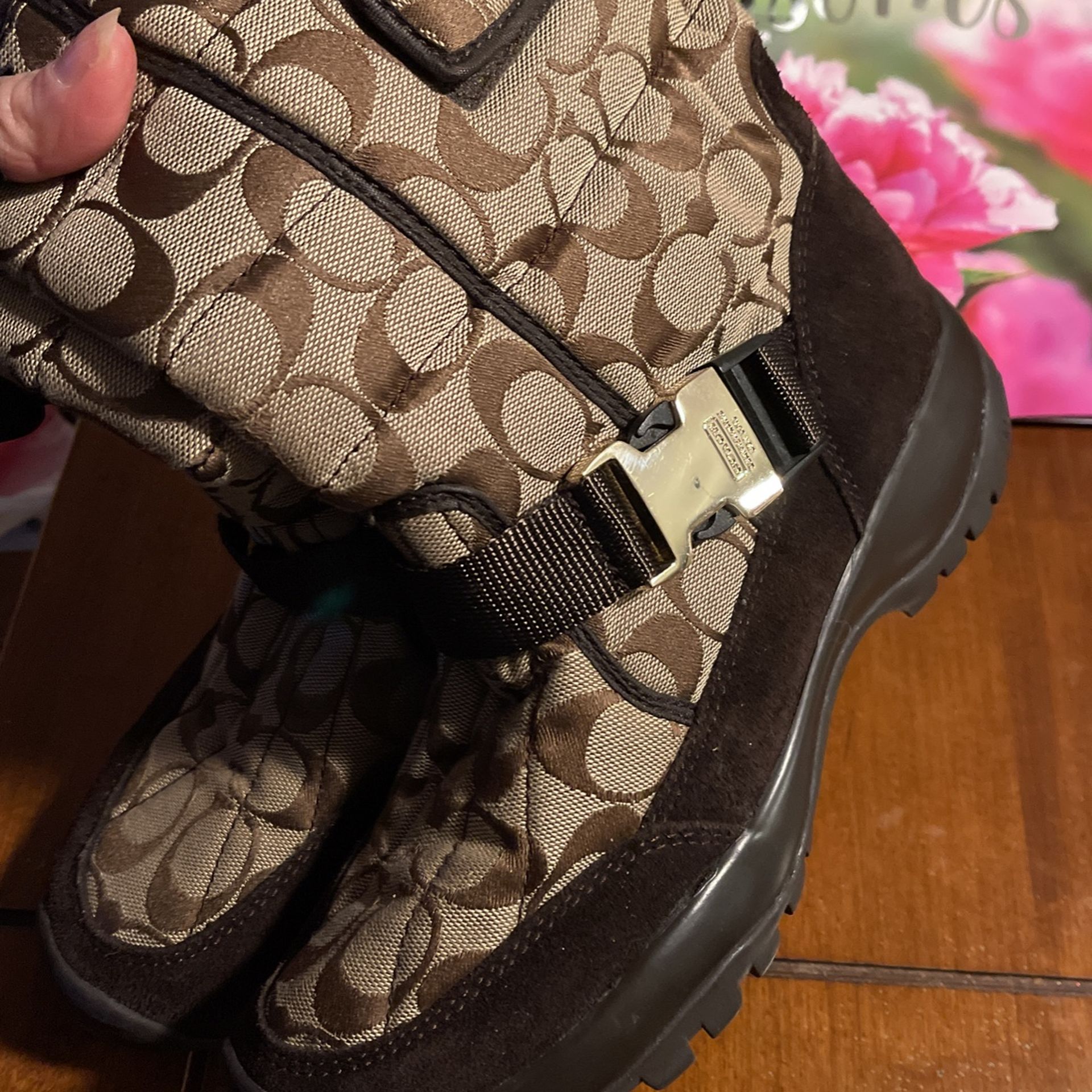 Coach Boots 8