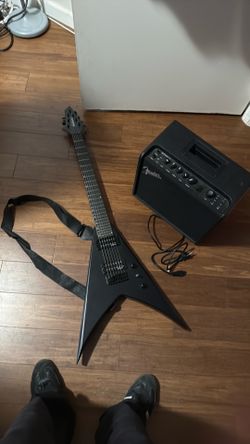 Guitar king v Jackson with amp fender Jackson