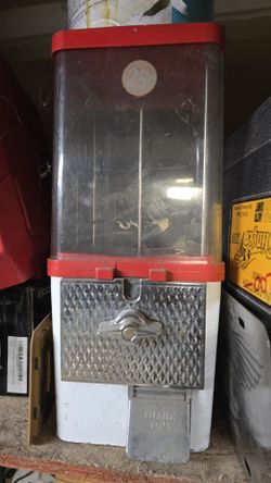 Gumball Machine Vending Coin Bank Vintage Candy Dispenser Christmas Gift Man Cave Game Room 